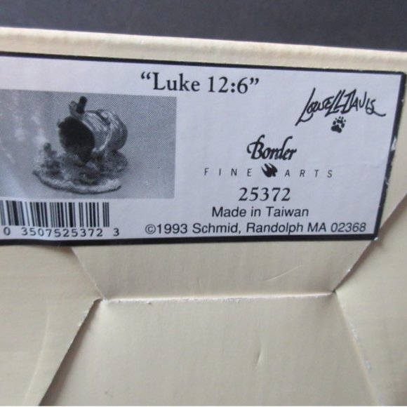Lowell Davis figurine "Luke 12:6' stands 2-1/2" tall and was issued in 1993 - Picture 4 of 5